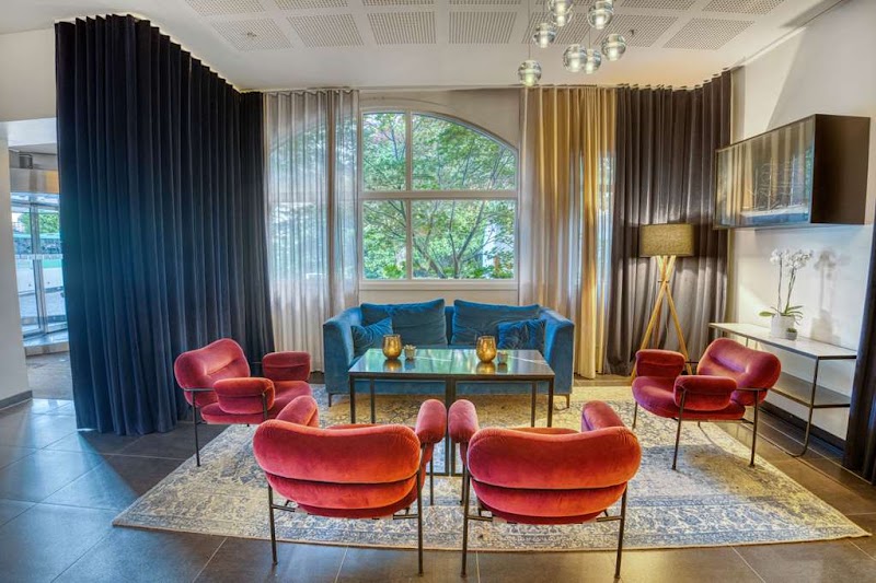 Radisson Blu Royal Hotel, Bergen - Radisson Blu Royal Hotel, Bergen Dreggsallmenningen 1, 5003 Bergen, Norway