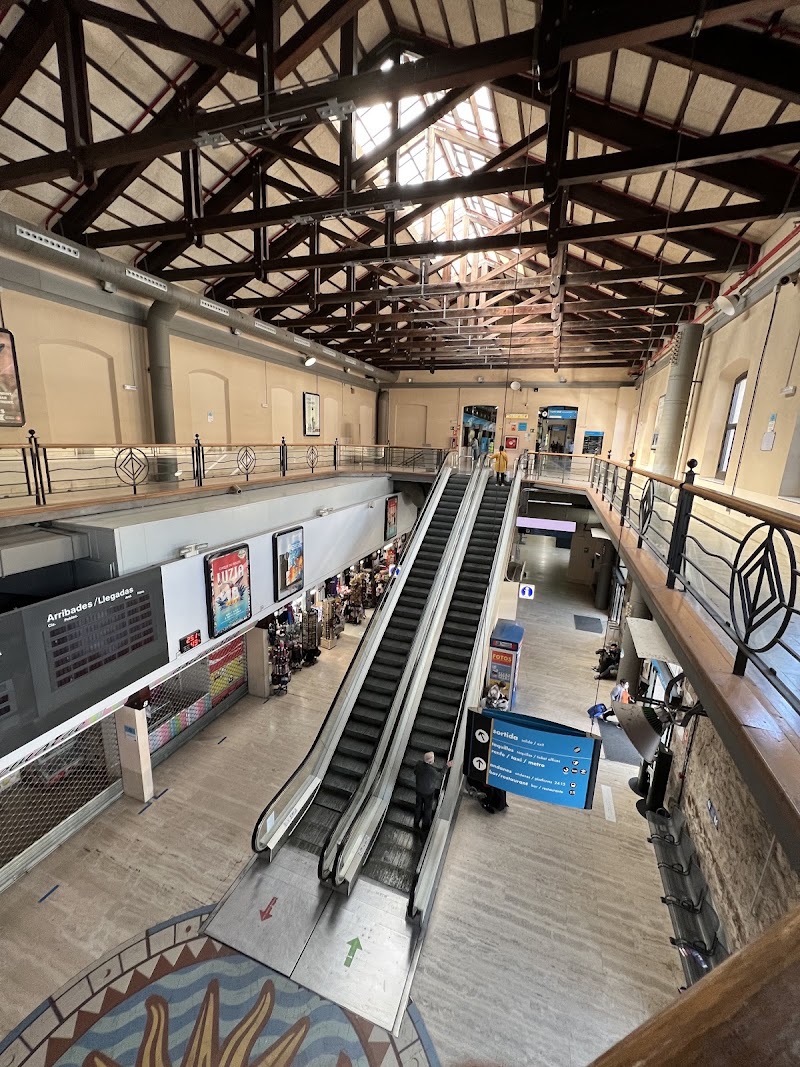 Estación del Norte - Estación del Norte, Carrer d'Alí Bei, 78, Eixample, 08013 Barcelona, Spain