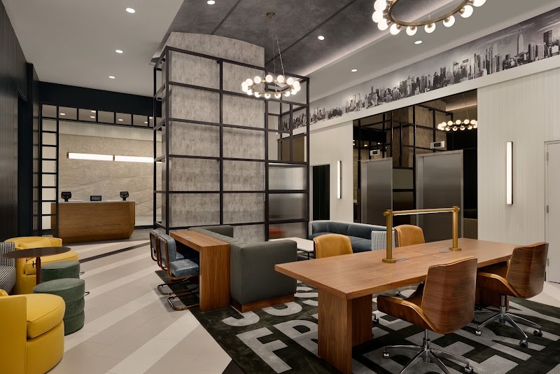 DoubleTree by Hilton New York Downtown - DoubleTree by Hilton New York Downtown 8 Stone St, New York, NY 10004, USA