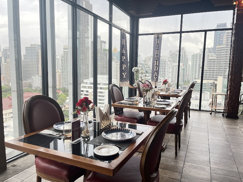 Bawarchi Rooftop Indian Restaurant - Bawarchi Rooftop Indian Restaurant 75, Solitaire Bangkok, 23 Sukhumvit 11 75, Khwaeng Khlong Toei Nuea, Watthana, Krung Thep Maha Nakhon 10110, Thailand