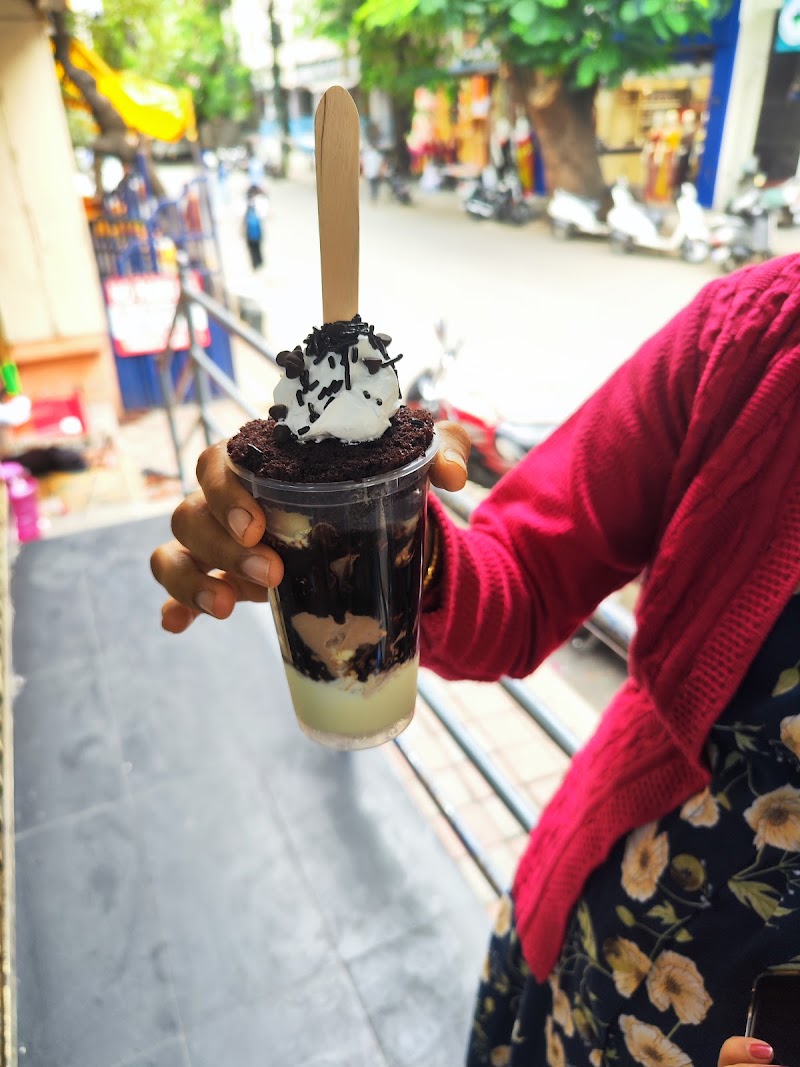 Penguins Ice Cream @ Vijaynagar - Penguins Ice Cream @ Vijaynagar, 597/A, 597a, 8th Main Rd, CHBS Layout, MC Layout, Vijayanagar, Bengaluru, Karnataka 560040, India