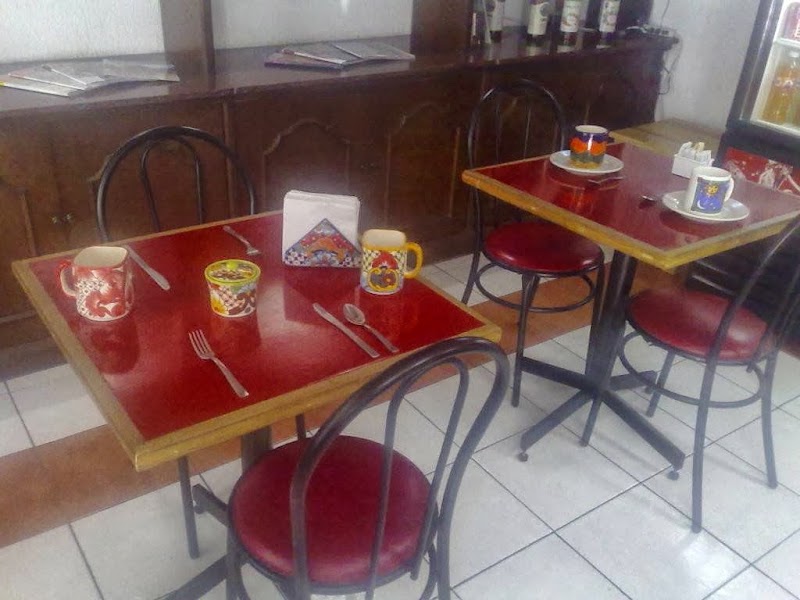 Any's Hostal - Any's Hostal, Puebla 263, Cuauhtémoc, Roma Nte., Cuauhtémoc, 06700 Ciudad de México, CDMX, Mexico