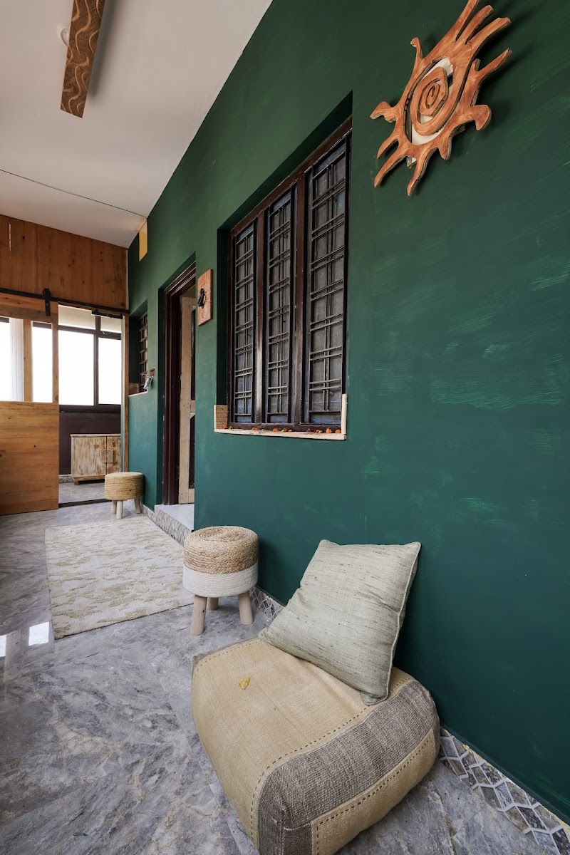 Aavya Creative Wellness Retreats - Aavya Creative Wellness Retreats Balaknath Rd, behind The Ganesha Palace, Upper Tapovan, Tapovan, Rishikesh, Uttarakhand 249192, India