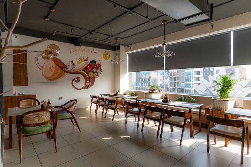La Moda Cafe & Restaurant - La Moda Cafe & Restaurant SCO - 44, 2nd Floor, D- Block Ranjit Avenue, 97, Gumtala Sub Urban, D - Block, Acre Scheme, Amritsar, Punjab 143001, India