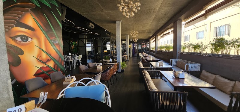 Hashtag 88 – Restobar & Pub