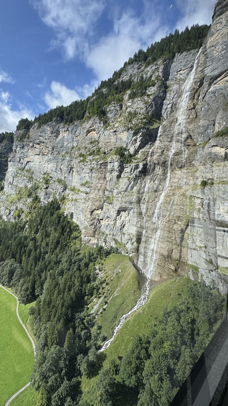 Mürrenbachfall - Mürrenbachfall 3825 Lauterbrunnen, Switzerland