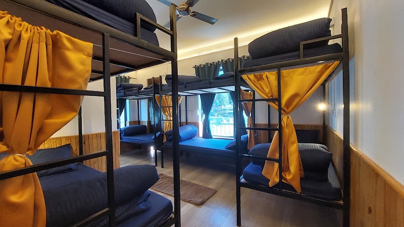 The Hostel Stories Bir - Landing Site - The Hostel Stories Bir - Landing Site Keori, 2PW6+PFC, Disst, po, Keori, Bir, Himachal Pradesh 176077, India