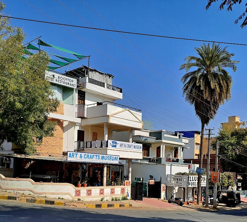 Facing Sky Rooftop Restaurant - Facing Sky Rooftop Restaurant Techno Crate Society, Fateh Sagar Rd, near UIT, Zinc Park, Udaipur, Rajasthan 313004, India