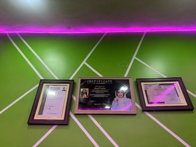 Megha and Sikha Ladies beauty salon & spa - Megha and Sikha Ladies beauty salon & spa, Panchayat college road, road, near hp petrol pump, Khairpadar, Dharmagarh, Odisha 766015, India