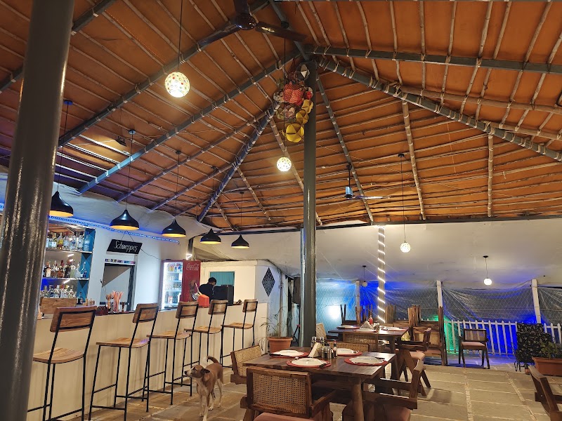 Eccola Italian restaurant - Eccola Italian restaurant pedda opposit club, Mahindra Emerald Palms, Varca, Fatrade, Goa 403721, India