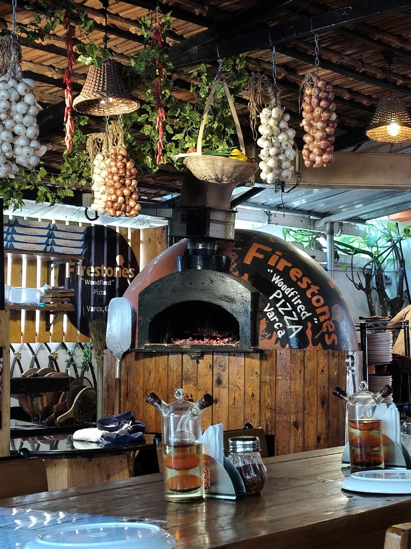 Firestones Woodfired Pizza - Firestones Woodfired Pizza Shop No. 41, Chadvaddo, Varca, Fatrade, Goa 403721, India