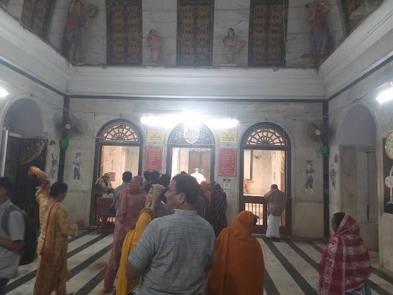 Shahji Temple, Vrindavan - Shahji Temple, Vrindavan, Gotam Nagar, Vrindavan, Uttar Pradesh 281121, India