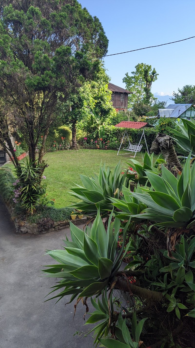 Shikher Guest House - Shikher Guest House, Mahakal Dara Bara Bhalukhop Rd, Tirpai, Kalimpong, West Bengal 734316, India