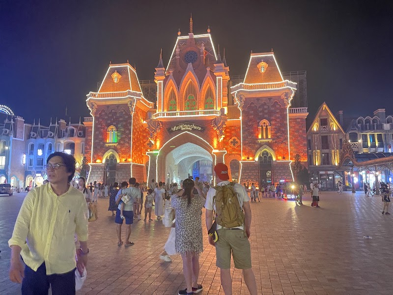 Quảng trường Thần Thoại - Quảng trường Thần Thoại, 668R+W2G, Nha Trang, Khanh Hoa, Vietnam