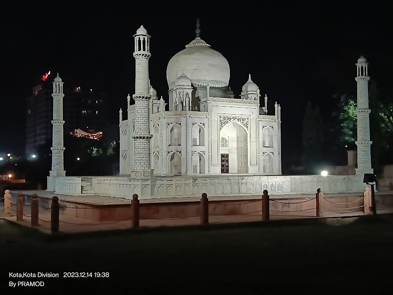 Seven Wonder's Park, Kota - Seven Wonder's Park, Kota Kotri Mini Flyover, Ballabhbari, Gaytri Vihar, Kota, Rajasthan 324007, India