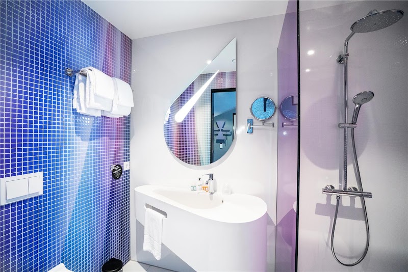 Magic Kloverhuset Harbour Hotel, a member of Radisson Individuals - Magic Kloverhuset Harbour Hotel, a member of Radisson Individuals Strandgaten 15, 5013 Bergen, Norway