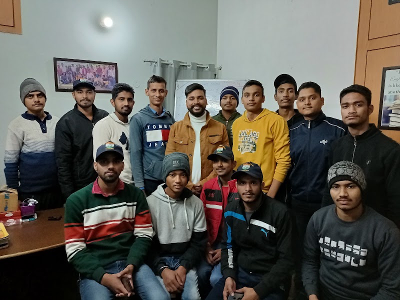 English with Neil Sir (Grammar And Spoken English Institute) - English with Neil Sir (Grammar And Spoken English Institute), Near Touch wood school, IT Park, Sahastradhara Rd, Aman Vihar, Dehradun, Uttarakhand 248013, India