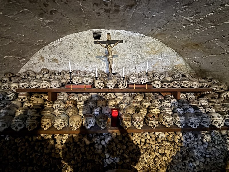 Hallstatt Charnel House - Hallstatt Charnel House Friedhof 164, 4830 Hallstatt, Austria