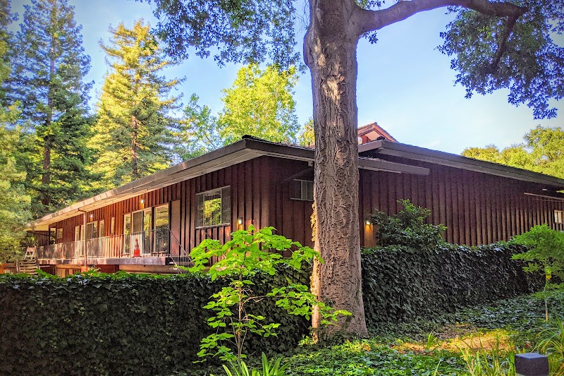 The Garden House - The Garden House, 400 University Ave, Los Altos, CA 94022, USA