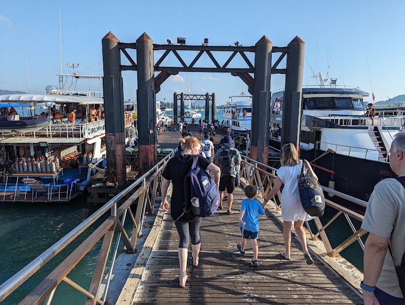 Chalong pier - Chalong pier, R992+P9, Rawai, Mueang Phuket District, Phuket, Thailand