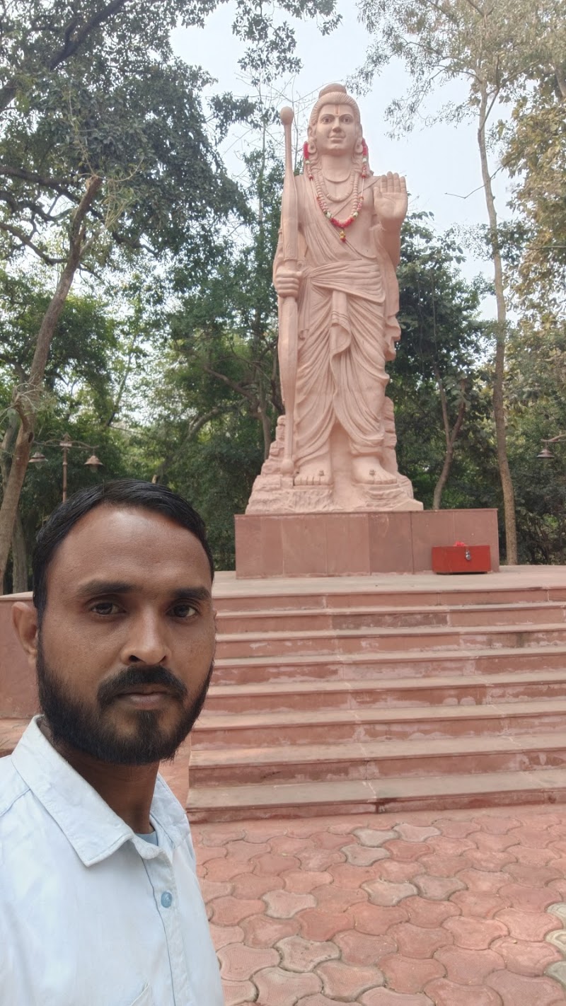 CHHATHI BAITHAKJI,CHAMPARAN - CHHATHI BAITHAKJI,CHAMPARAN, 2WPF+3W4, near mandir, Champaran, Chanpa Jh, Chhattisgarh 493885, India