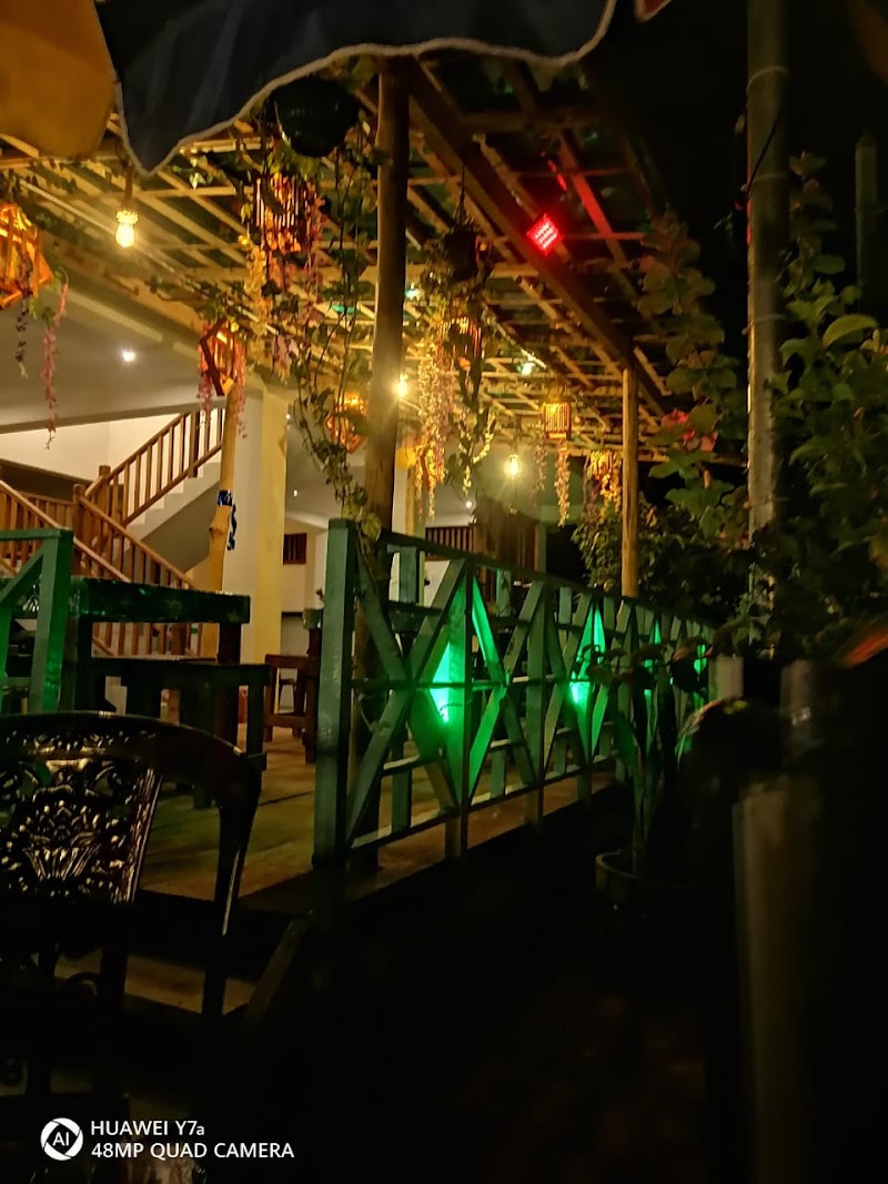 Blue Sky cafe & Restaurant - Blue Sky cafe & Restaurant Nilwella road, Hiriketiya Rd, Sri Lanka