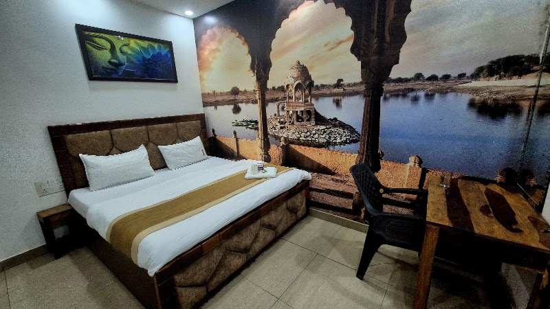 Yes Boss By Backpackers Heaven - Yes Boss By Backpackers Heaven Building No. 875, Kumaharan Gali, Main Bazar, Aram Bagh, Paharganj, New Delhi, Delhi 110055, India