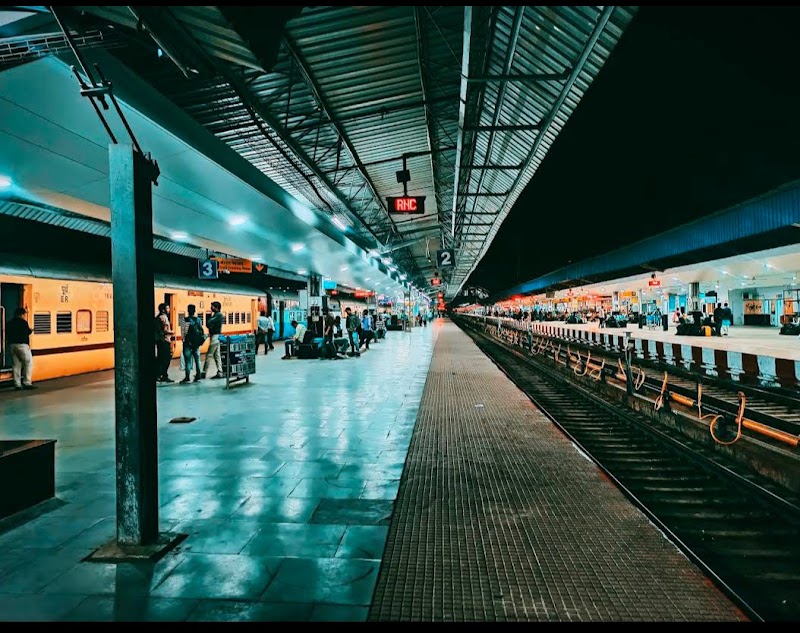 Ranchi Junction - Ranchi Junction, Patel Chowk, Station Rd, Gosaintola, Ranchi, Jharkhand 834001, India