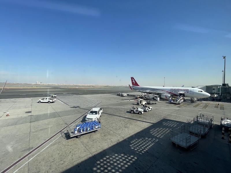 Sharjah International Airport - Sharjah International Airport Sharjah - Al Ruqa Al Hamra - Sharjah - United Arab Emirates