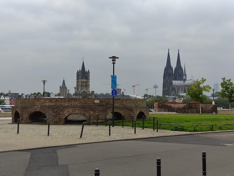 Rheinboulevard - Rheinboulevard Kennedy-Ufer, 50679 Köln, Germany