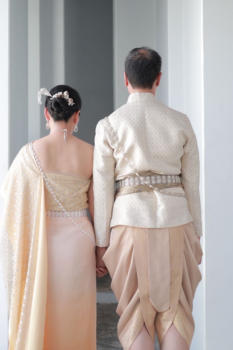 Sense of Thai : Thai Costume Rental - Sense of Thai : Thai Costume Rental, 11, 1 Maharaj - Tha Tien, Khwaeng Phra Borom Maha Ratchawang, Khet Phra Nakhon, Krung Thep Maha Nakhon 10200, Thailand