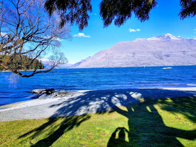 Lakefront Apartments & Lodges - Lakefront Apartments & Lodges 26 Lake Esplanade, Queenstown 9300, New Zealand