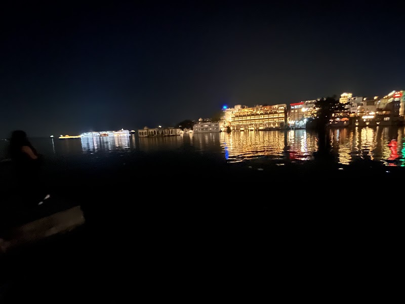 Ambrai Ghat - Ambrai Ghat HPP6+5XH, Ayad, Shakti Nagar, Udaipur, Rajasthan 313002, India