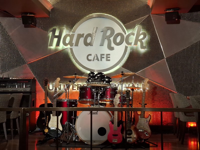 Hard Rock Cafe Universal Citywalk Osaka - Hard Rock Cafe Universal Citywalk Osaka Universal Citywalk Osaka, 3F & 4F, 6-chōme-2-61 Shimaya, Konohana Ward, Osaka, 554-0024, Japan