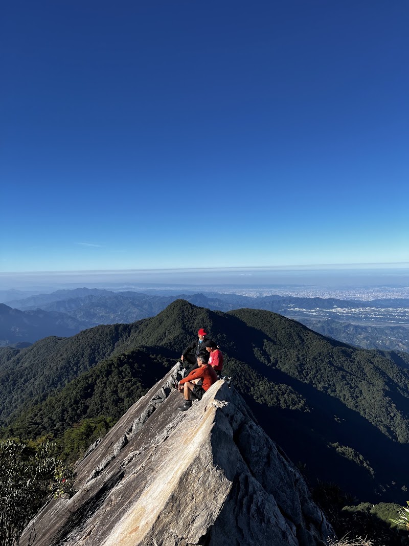 Yuanzui Mountain Trailhead - Yuanzui Mountain Trailhead, 424, Taiwan, Taichung City, Heping District, 200號林道