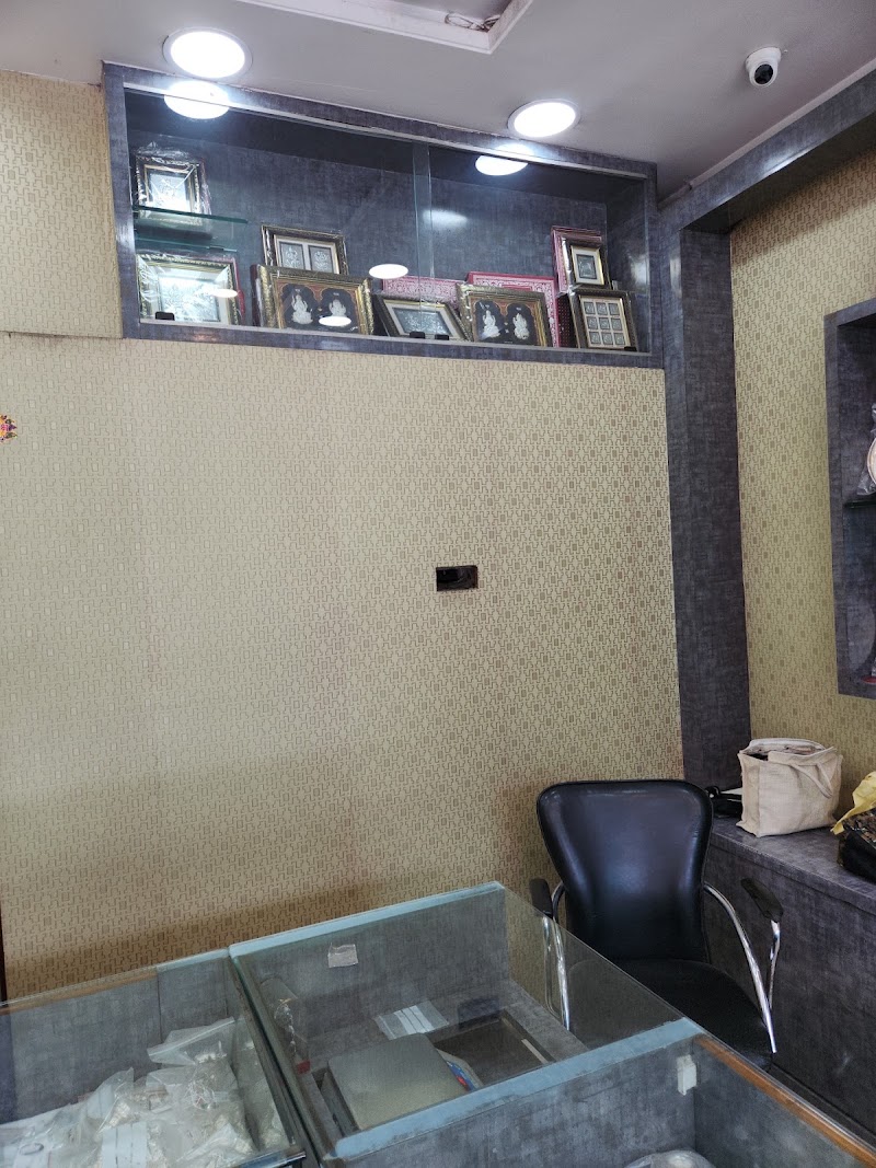 Shri Megh Naini Jewellers - Shri Megh Naini Jewellers, Jeevan Bima Marg, Pandri, Raipur, Chhattisgarh 492004, India