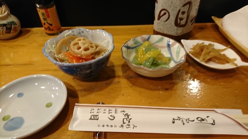 Janome Sushi - Janome Sushi, 2-chōme-10-2 Nihonbashiningyōchō, Chuo City, Tokyo 103-0013, Japan
