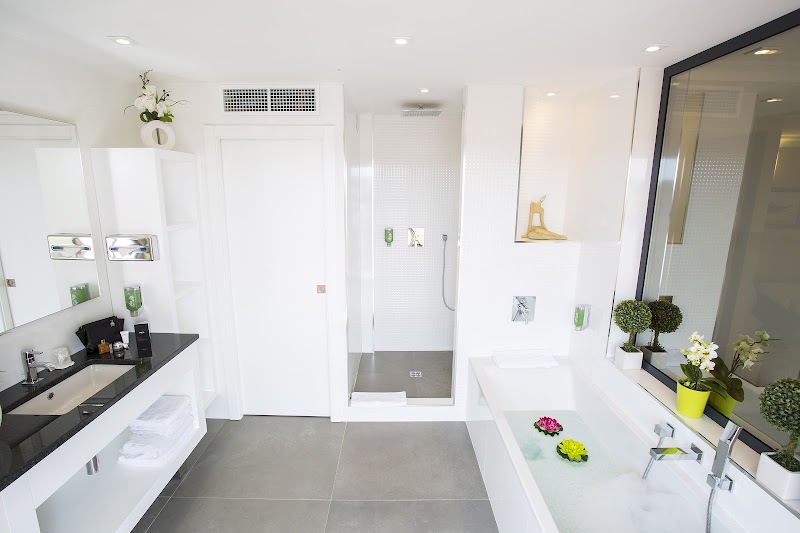 Best Western Plus Cannes Riviera & Spa - Best Western Plus Cannes Riviera & Spa 16 Bd d'Alsace, 06400 Cannes, France