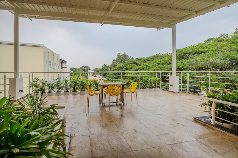 Bloom Hotel - HAL Old Airport Road - Bloom Hotel - HAL Old Airport Road 18, 4th Main Rd, near Twist Open UX, HAL 2nd Stage, Kodihalli, Bengaluru, Karnataka 560008, India