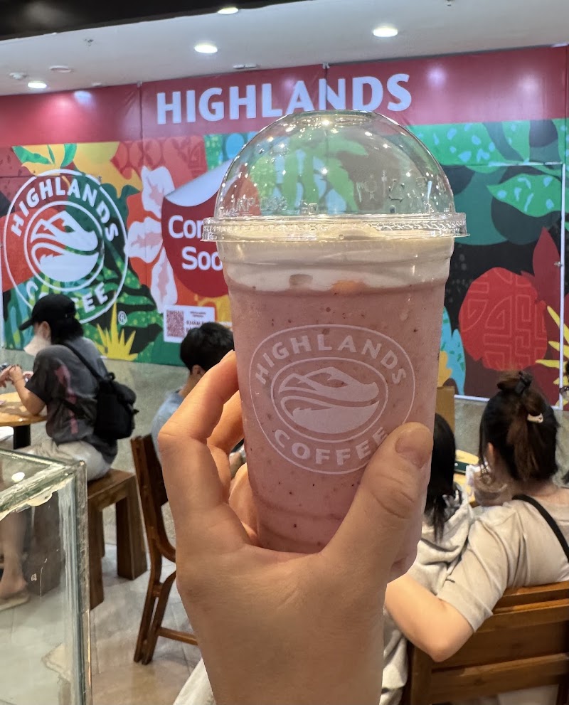 Highlands Coffee Vincom B3 - Highlands Coffee Vincom B3, 70, 72 Lê Thánh Tôn, Sài Gòn, Hồ Chí Minh, Vietnam