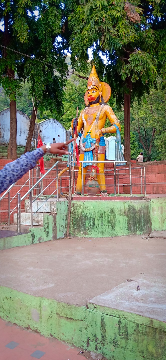 Gandhamardana Hill Reserve - Gandhamardana Hill Reserve, VRFV+226, Mahul Pali, Odisha, India
