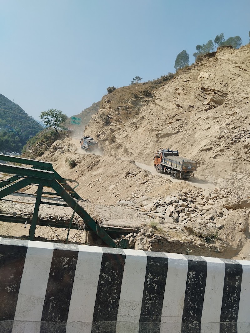 Almora hills - Almora hills HJWX+FX2, Unnamed Road, Paltan Bazar, Khatyari, Almora, Sarso, Uttarakhand 263601, India