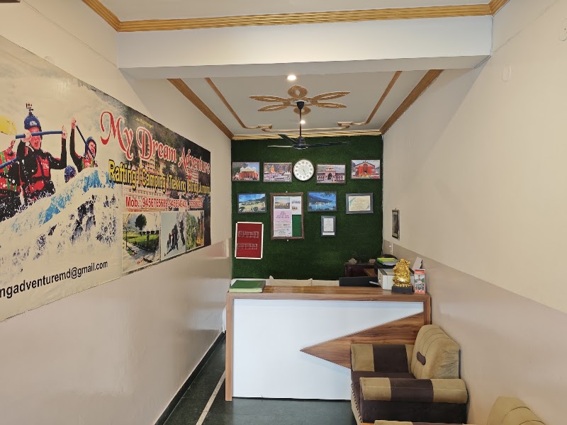 Hotel Shivanta Laxmanjhula - Hotel Shivanta Laxmanjhula, Tapovan, Badrinath Marg, laxman jhoola, Rishikesh, Jonk, Uttarakhand 249192, India