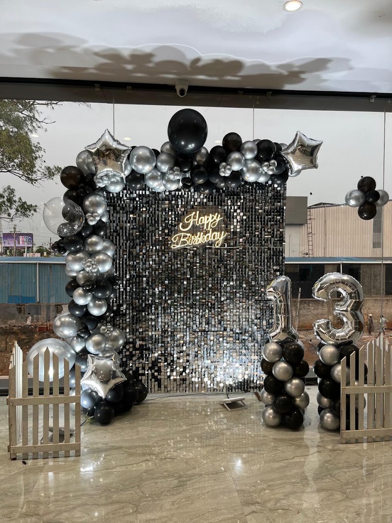 Shark Decoration and Events Service in Raipur - Shark Decoration and Events Service in Raipur, Near, Railway, Station Rd, Balaji Nagar, Raipur, Chhattisgarh 492009, India