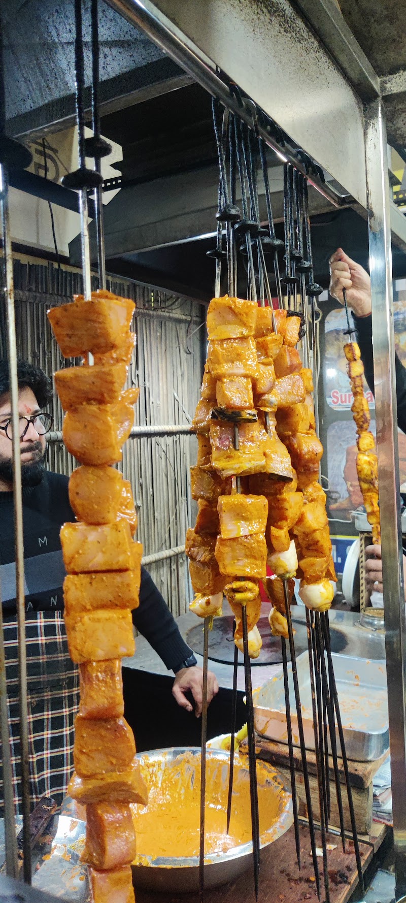 Pappu Fish Corner - Pappu Fish Corner More, near Raj Mahal Hotel, Rattan Garden, Shivpuri Extension, Sector 7, Gurugram, Haryana 122001, India