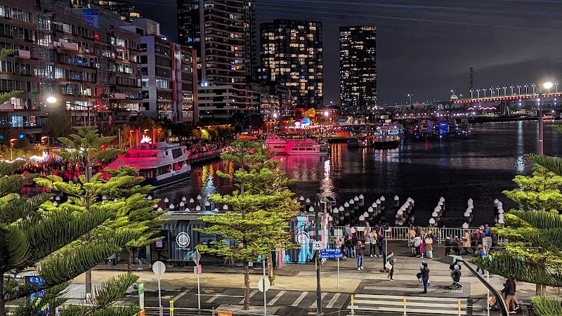 Docklands Park - Docklands Park, 1-91 Harbour Esplanade, Docklands VIC 3008, Australia