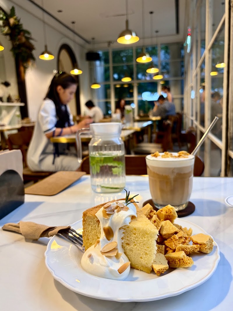 Youmou to Ohana Coffee SPOT Taipei Film House - Youmou to Ohana Coffee SPOT Taipei Film House, 104, Taiwan, Taipei City, Zhongshan District, 中山區 Section 2, Zhongshan N Rd, 18號1樓
