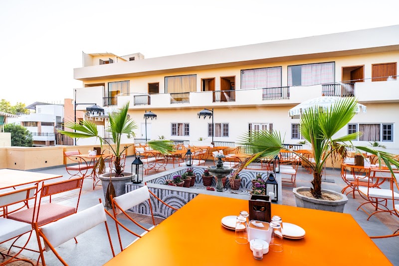 THE SOLO HOUSE RESTAURANT