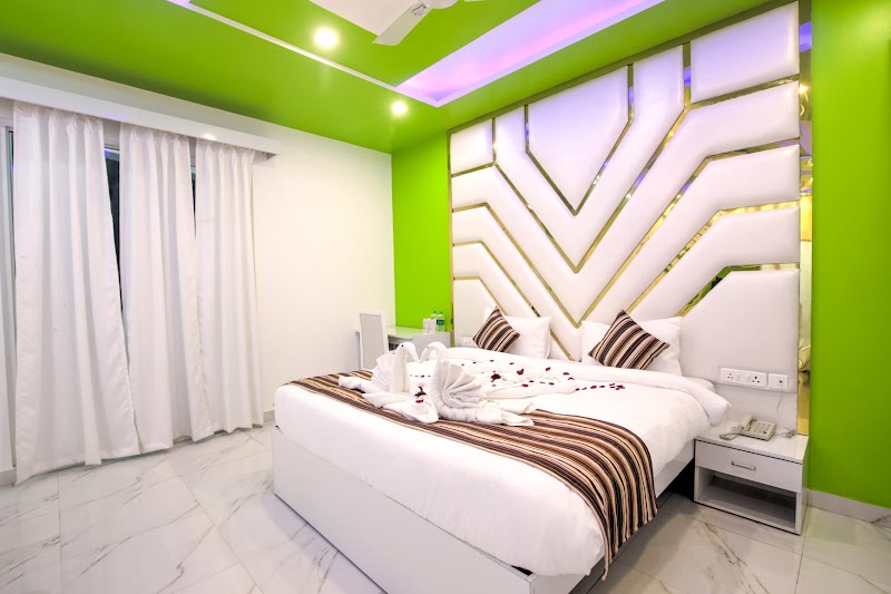 Twin Towers Inn - Unit Of Zero2Z Group - Twin Towers Inn - Unit Of Zero2Z Group Gate Number 2, Block CF-132, near India Expo Mart Circle, Block C, Ansal Golf Link -1, Greater Noida, Uttar Pradesh 201310, India