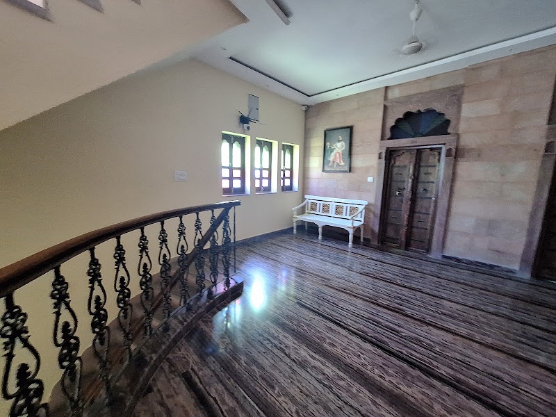 Jodhpur Palace Guest House - Jodhpur Palace Guest House Barlon Ka Chowk, near Shiva Mandir, Gol Mehron ka Bas, Gulab Sagar, Jodhpur, Rajasthan 342001, India